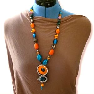 Statement necklace